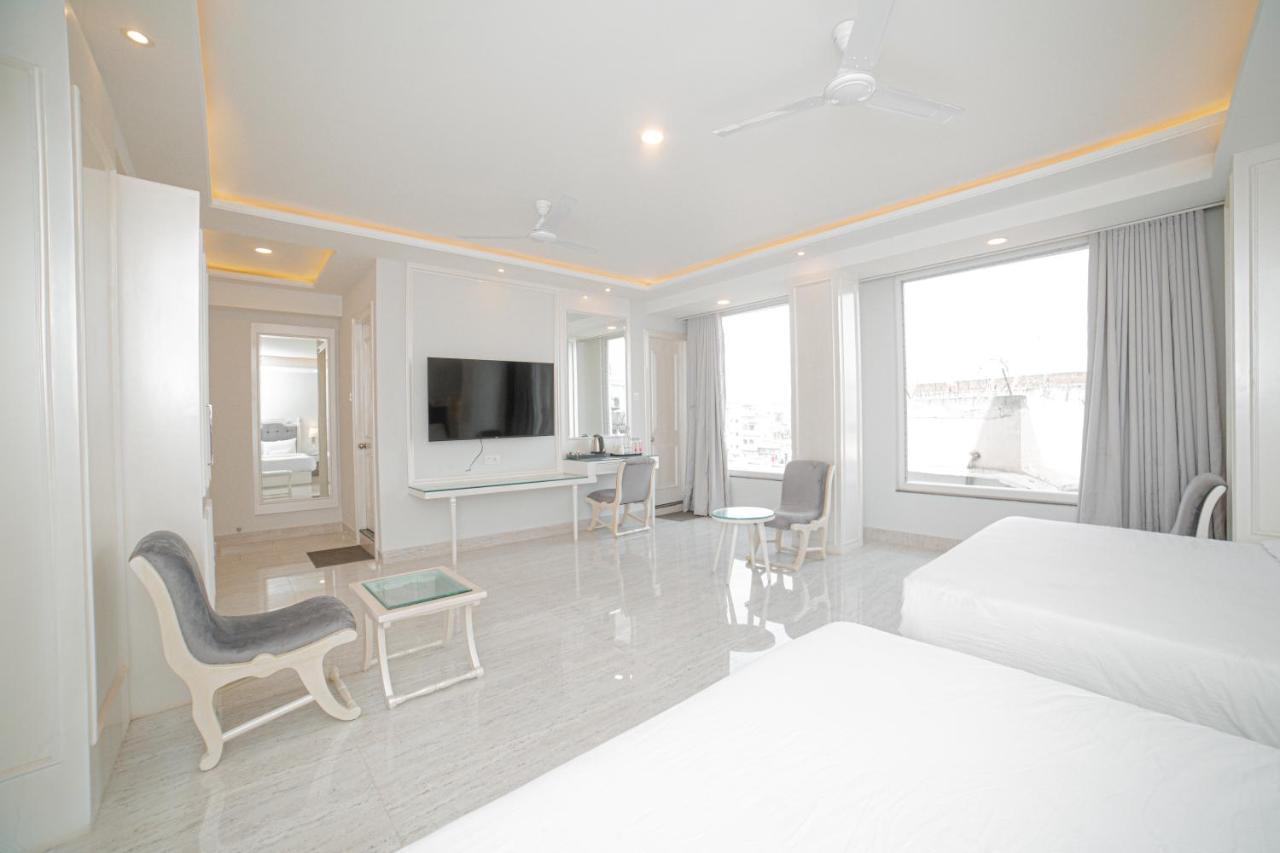 Отель Pearl Courtyard Варанаси Экстерьер фото