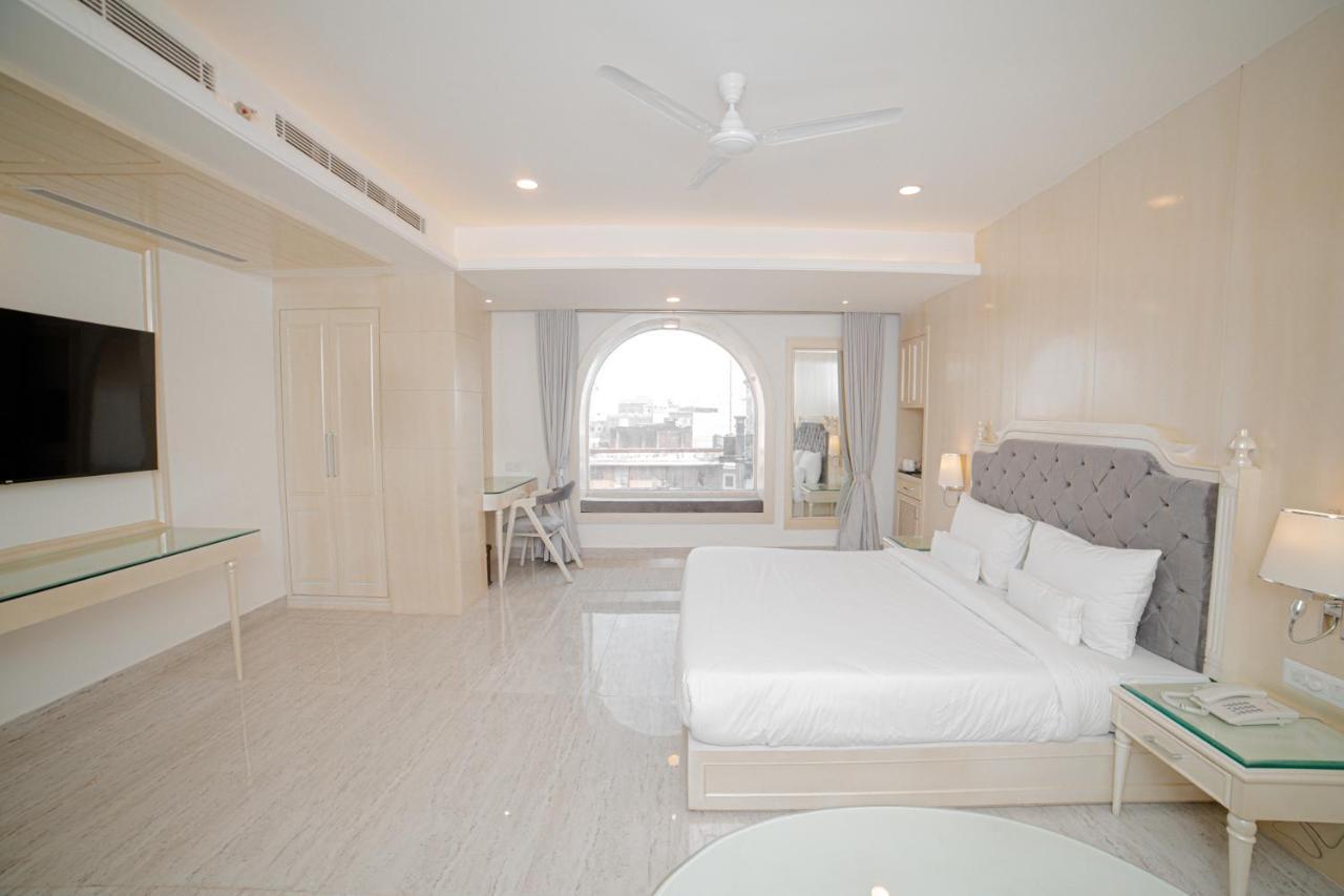 Отель Pearl Courtyard Варанаси Экстерьер фото