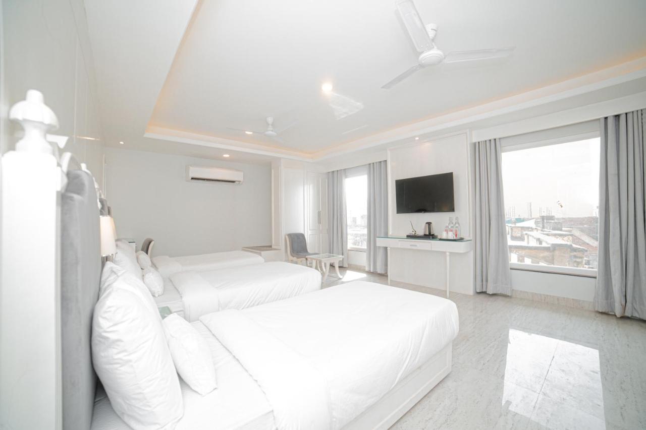 Отель Pearl Courtyard Варанаси Экстерьер фото